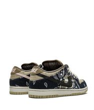 Load image into Gallery viewer, Nike x Travis Scott SB Dunk Low
