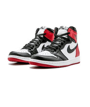 Load image into Gallery viewer, Air jordan 1 Retro High OG Black Toe
